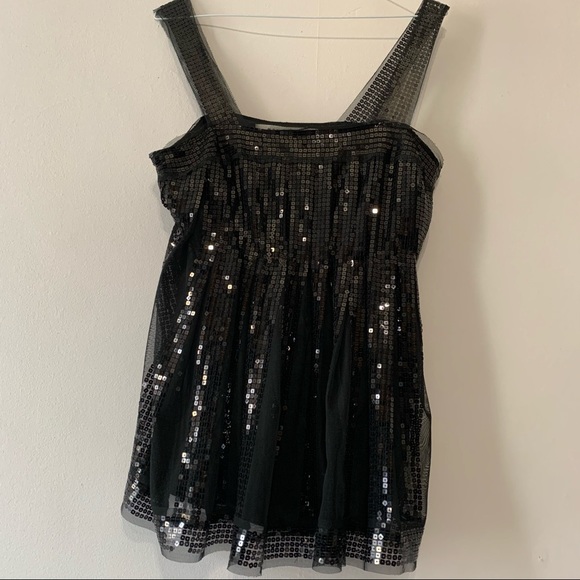 🧡3/$30 Max Studio Black Sequins Top | Size Medium - Picture 1 of 6